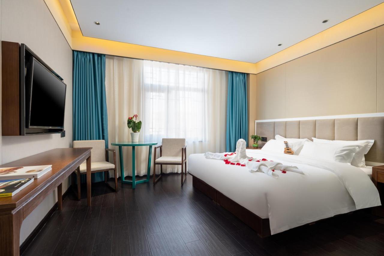 Beijing Tangfu Hotel - Located In The City Center Adjacent To The Subway Station Close To Nanluoguxiang Gulou Lama Temple Tiananmen Square Forbidden City Temple Of Heaven Providing Laundry Car Rental And Ticketing Services Buitenkant foto