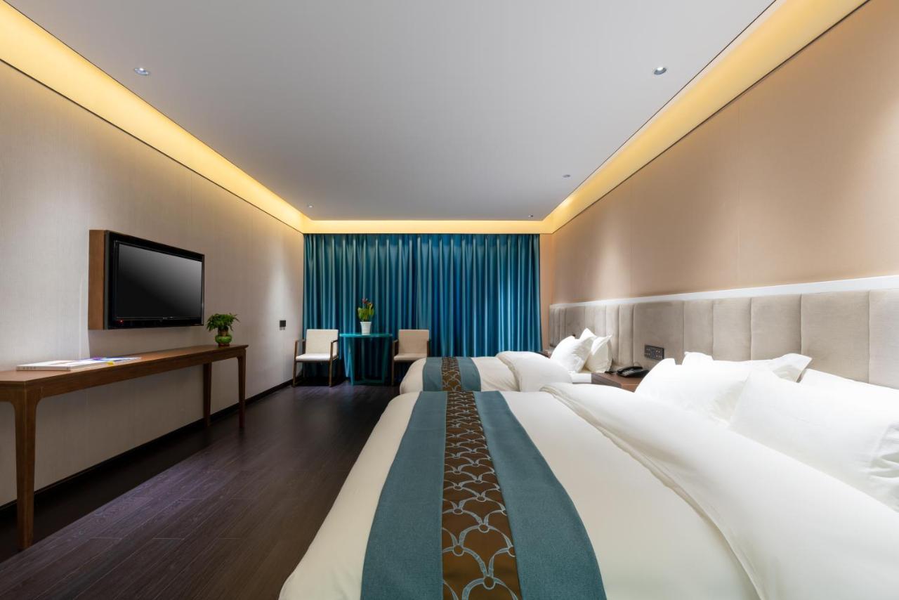 Beijing Tangfu Hotel - Located In The City Center Adjacent To The Subway Station Close To Nanluoguxiang Gulou Lama Temple Tiananmen Square Forbidden City Temple Of Heaven Providing Laundry Car Rental And Ticketing Services Buitenkant foto