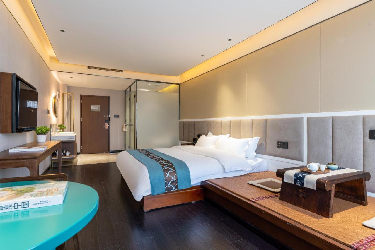 Beijing Tangfu Hotel - Located In The City Center Adjacent To The Subway Station Close To Nanluoguxiang Gulou Lama Temple Tiananmen Square Forbidden City Temple Of Heaven Providing Laundry Car Rental And Ticketing Services Buitenkant foto