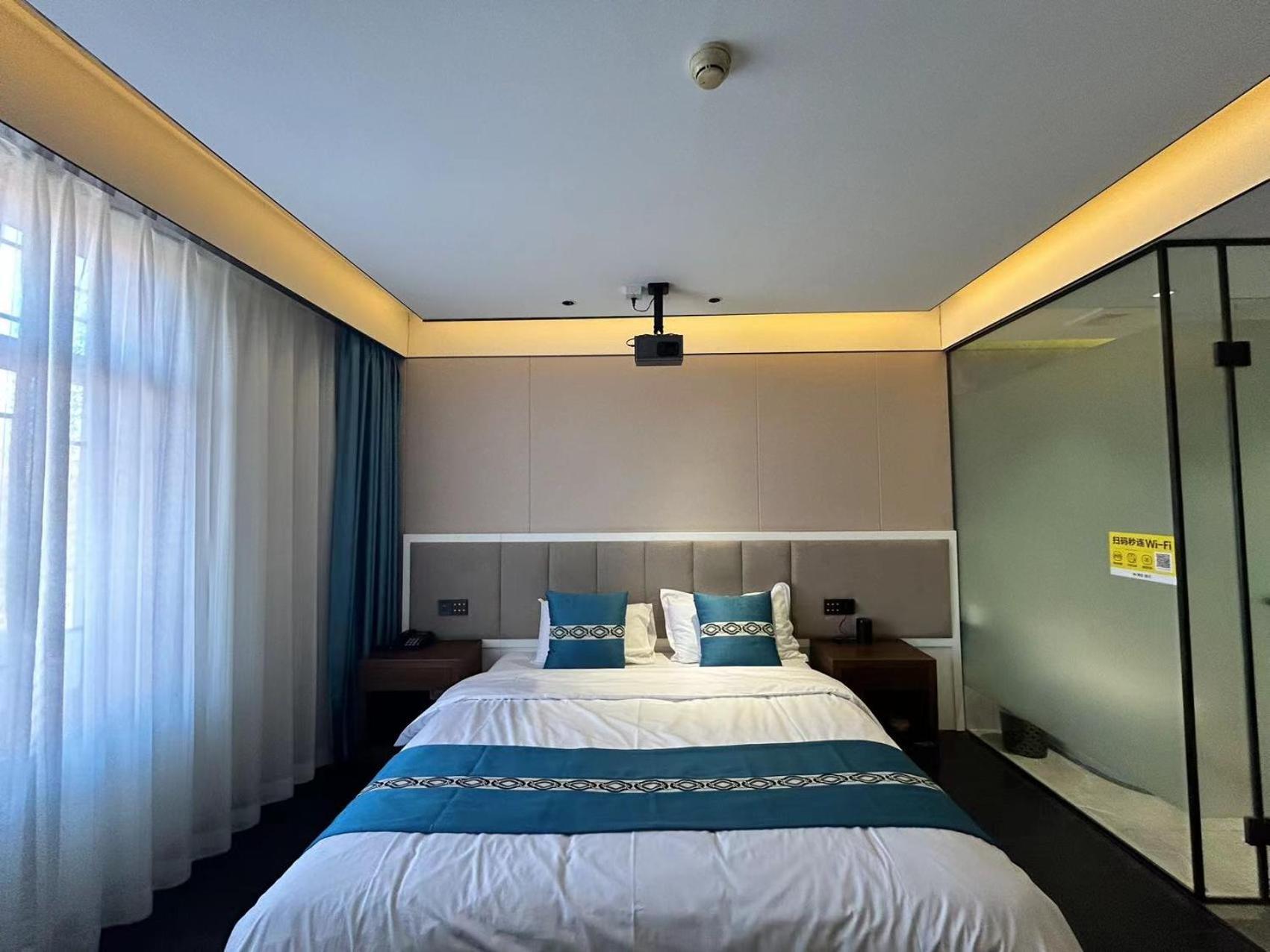 Beijing Tangfu Hotel - Located In The City Center Adjacent To The Subway Station Close To Nanluoguxiang Gulou Lama Temple Tiananmen Square Forbidden City Temple Of Heaven Providing Laundry Car Rental And Ticketing Services Buitenkant foto