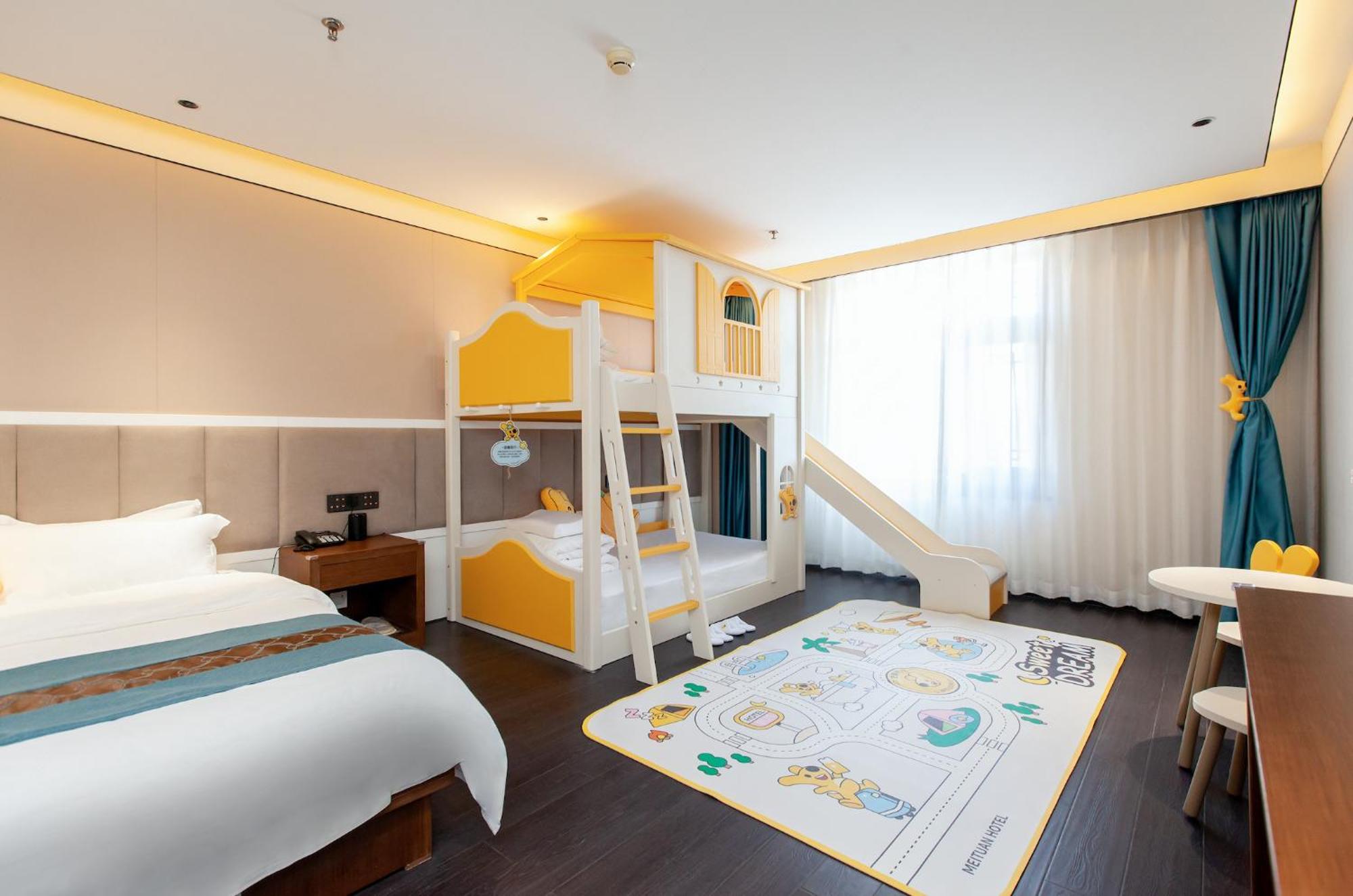 Beijing Tangfu Hotel - Located In The City Center Adjacent To The Subway Station Close To Nanluoguxiang Gulou Lama Temple Tiananmen Square Forbidden City Temple Of Heaven Providing Laundry Car Rental And Ticketing Services Buitenkant foto