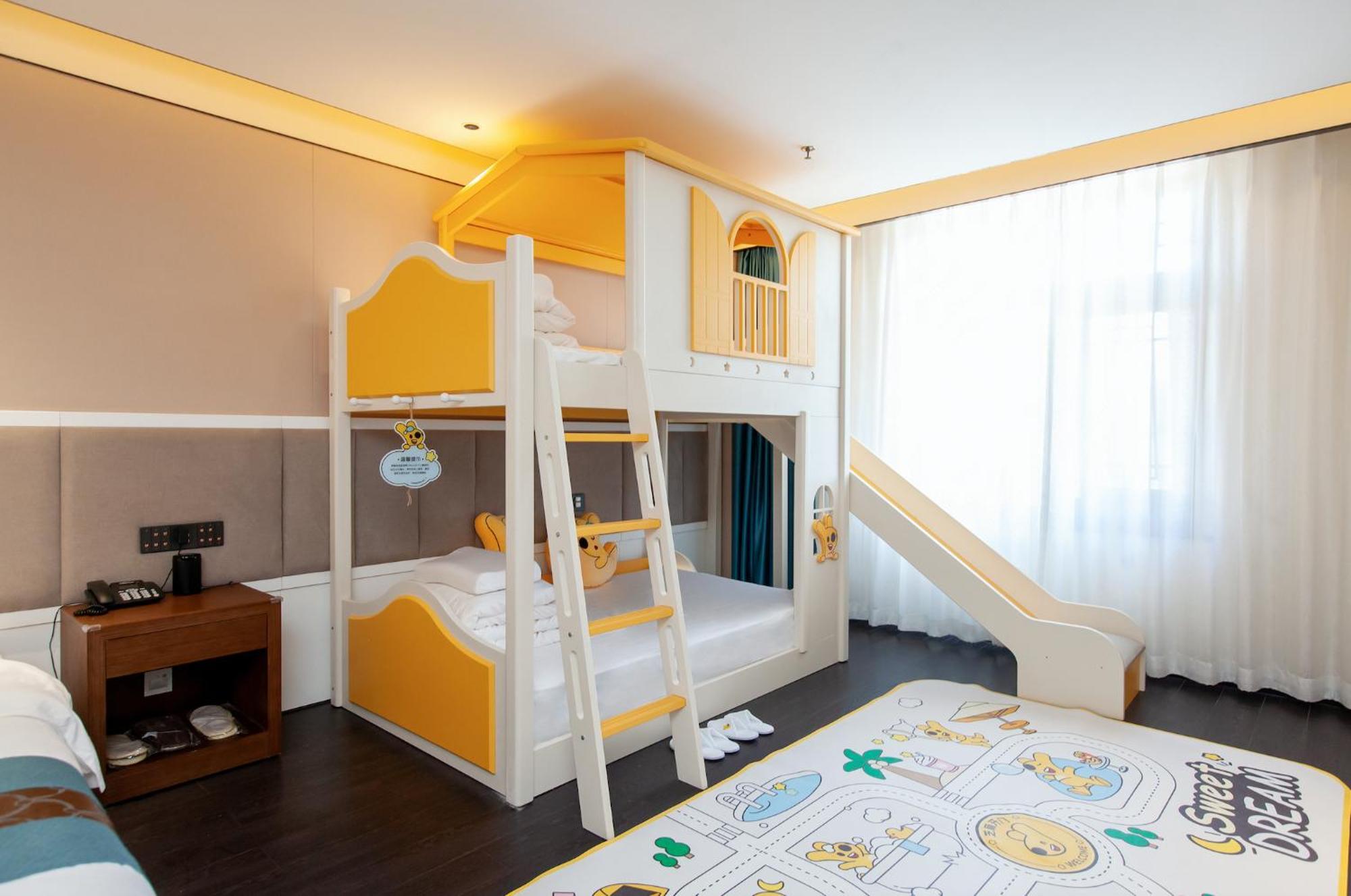 Beijing Tangfu Hotel - Located In The City Center Adjacent To The Subway Station Close To Nanluoguxiang Gulou Lama Temple Tiananmen Square Forbidden City Temple Of Heaven Providing Laundry Car Rental And Ticketing Services Buitenkant foto